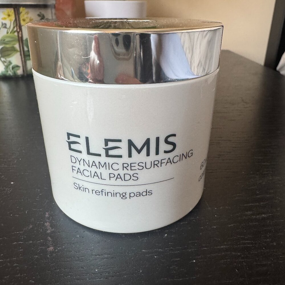 SEALED: Elemis Resurfacing Pads - Full Size - 60 Pads